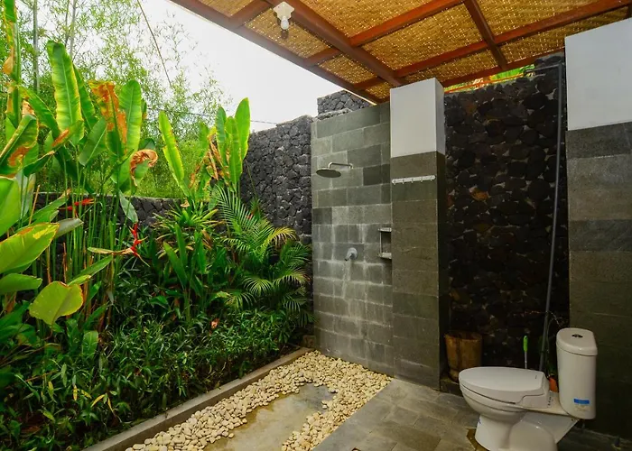 Bintang House ゲストハウス 3*